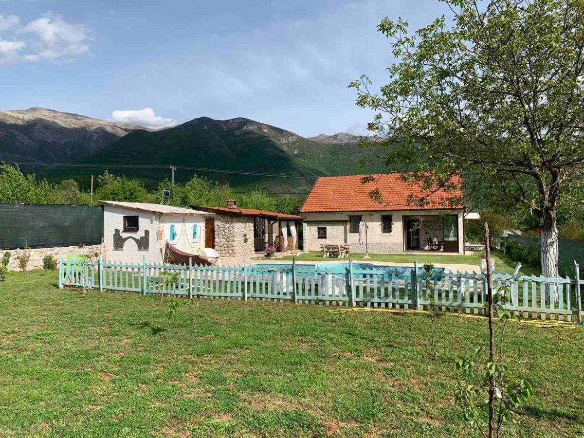 Silent Village Villa With Swimming Pool Мостар Екстер'єр фото