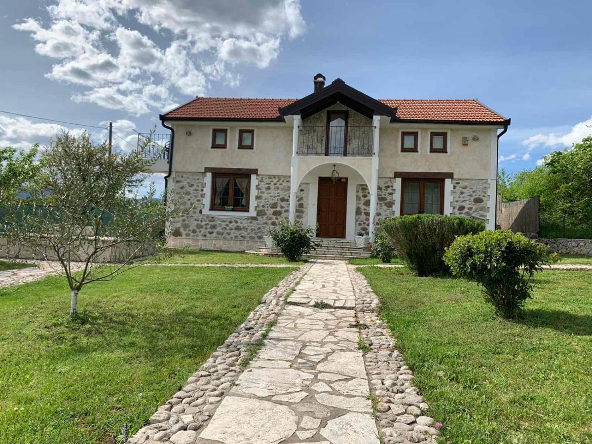 Silent Village Villa With Swimming Pool Мостар Екстер'єр фото