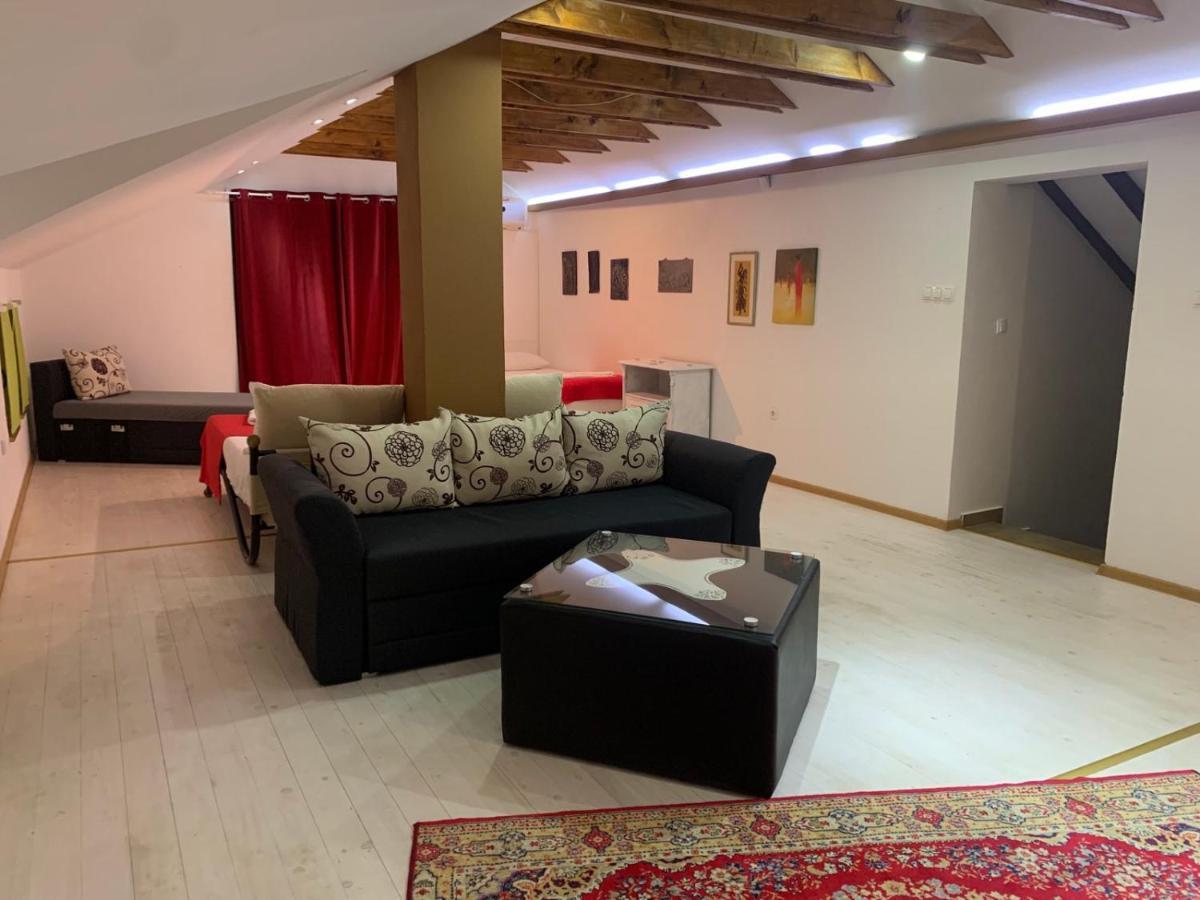 Silent Village Villa With Swimming Pool Мостар Екстер'єр фото