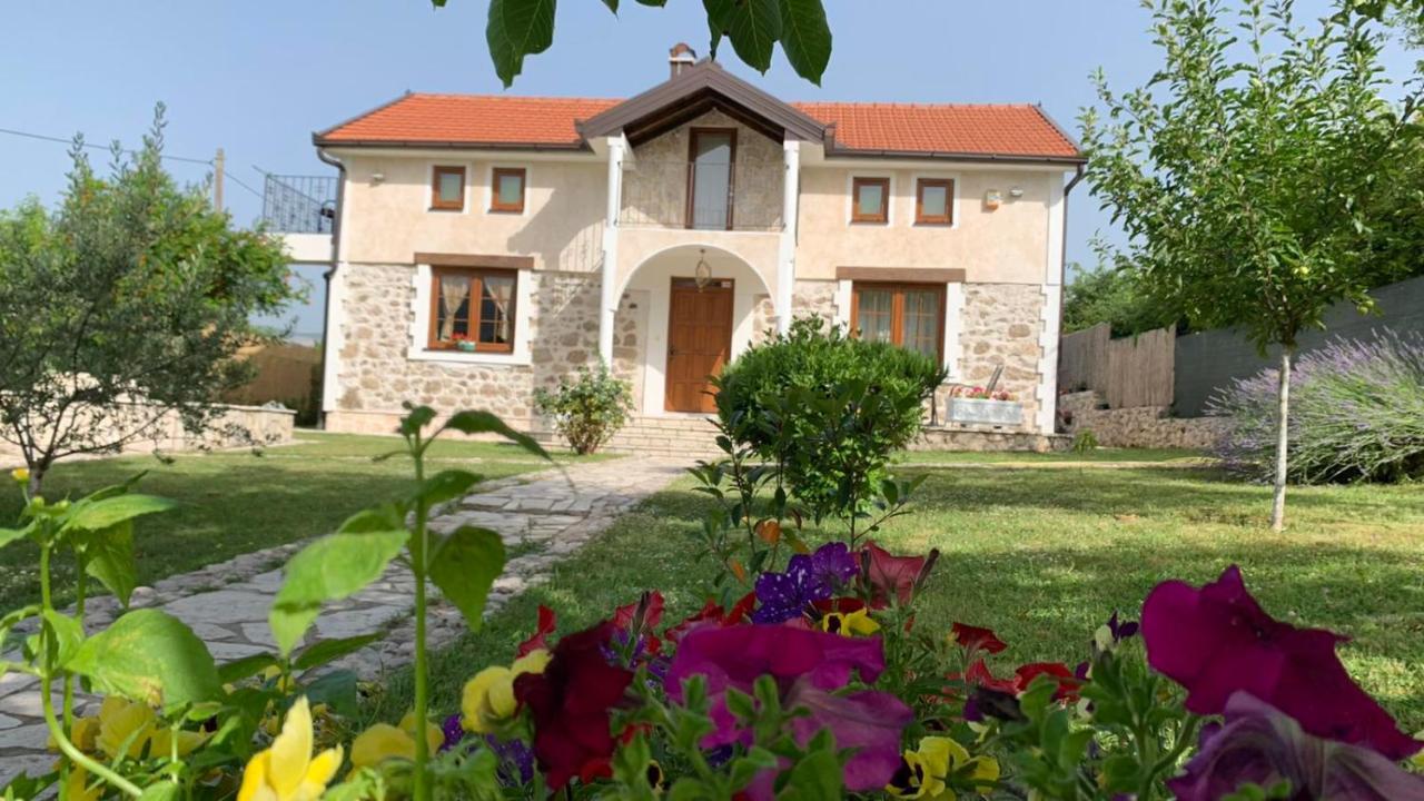 Silent Village Villa With Swimming Pool Мостар Екстер'єр фото